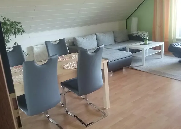 Zur Schoenen Aussicht شقة هيلينثال