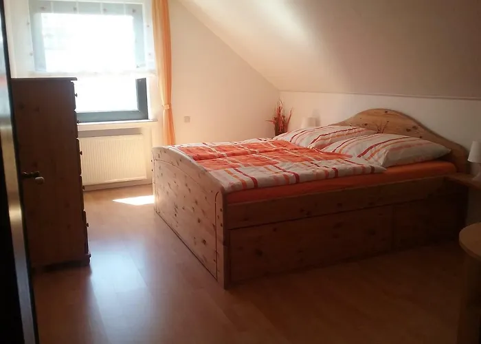 Zur Schoenen Aussicht شقة هيلينثال